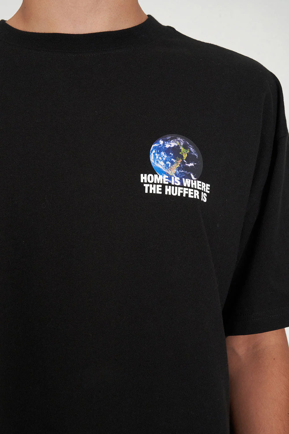 BLOCK CROP TEE 220/NZ EARTHER BLACK - Image 3