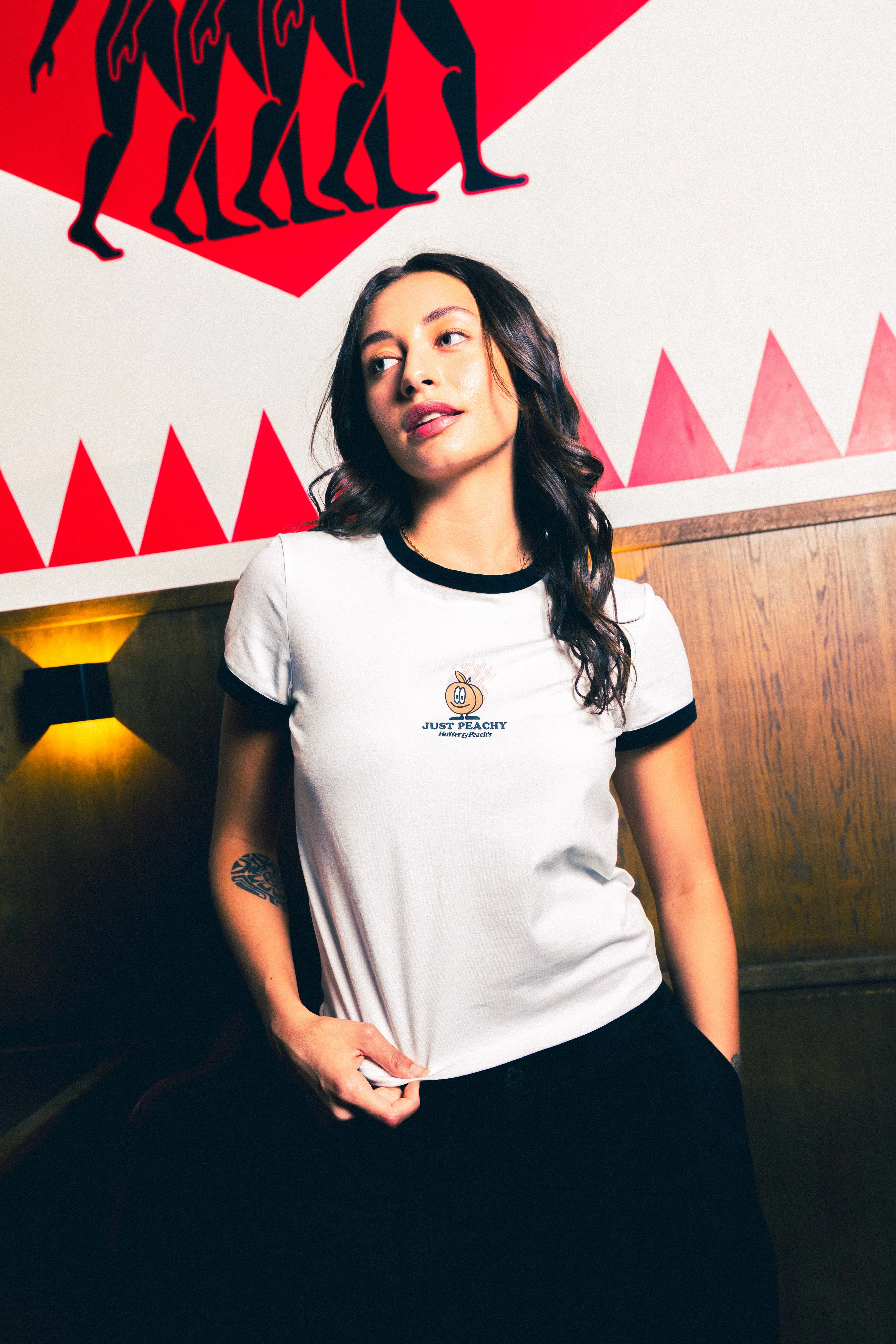 WMNS RINGER TEE/HOT & PEACHY CHALK - Image 3