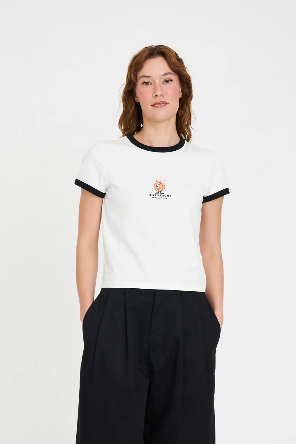WMNS RINGER TEE/HOT & PEACHY CHALK - Image 4