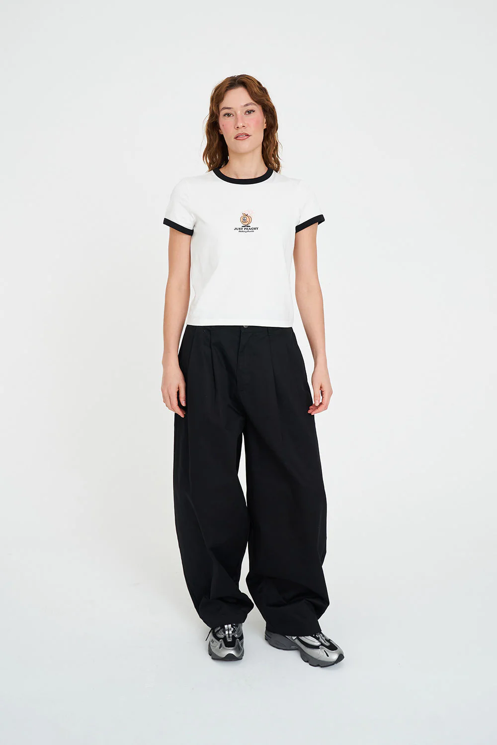 WMNS RINGER TEE/HOT & PEACHY CHALK - Image 5