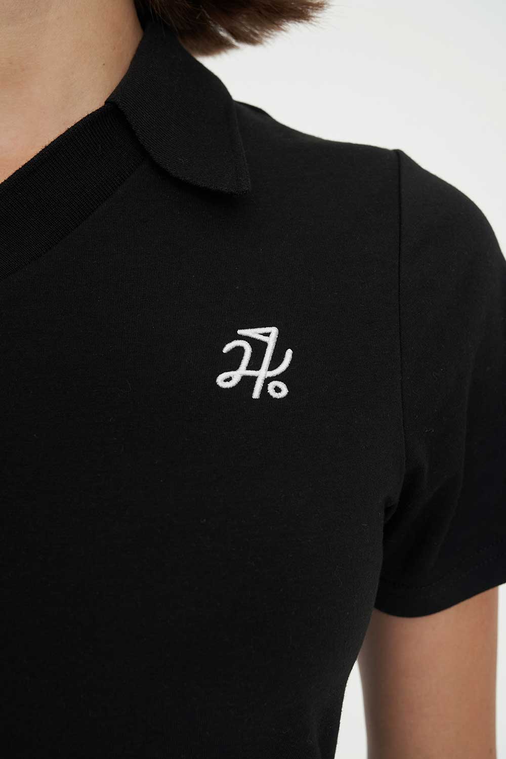 WOMENS TECH BIRDIE SS POLO BLACK - Image 6