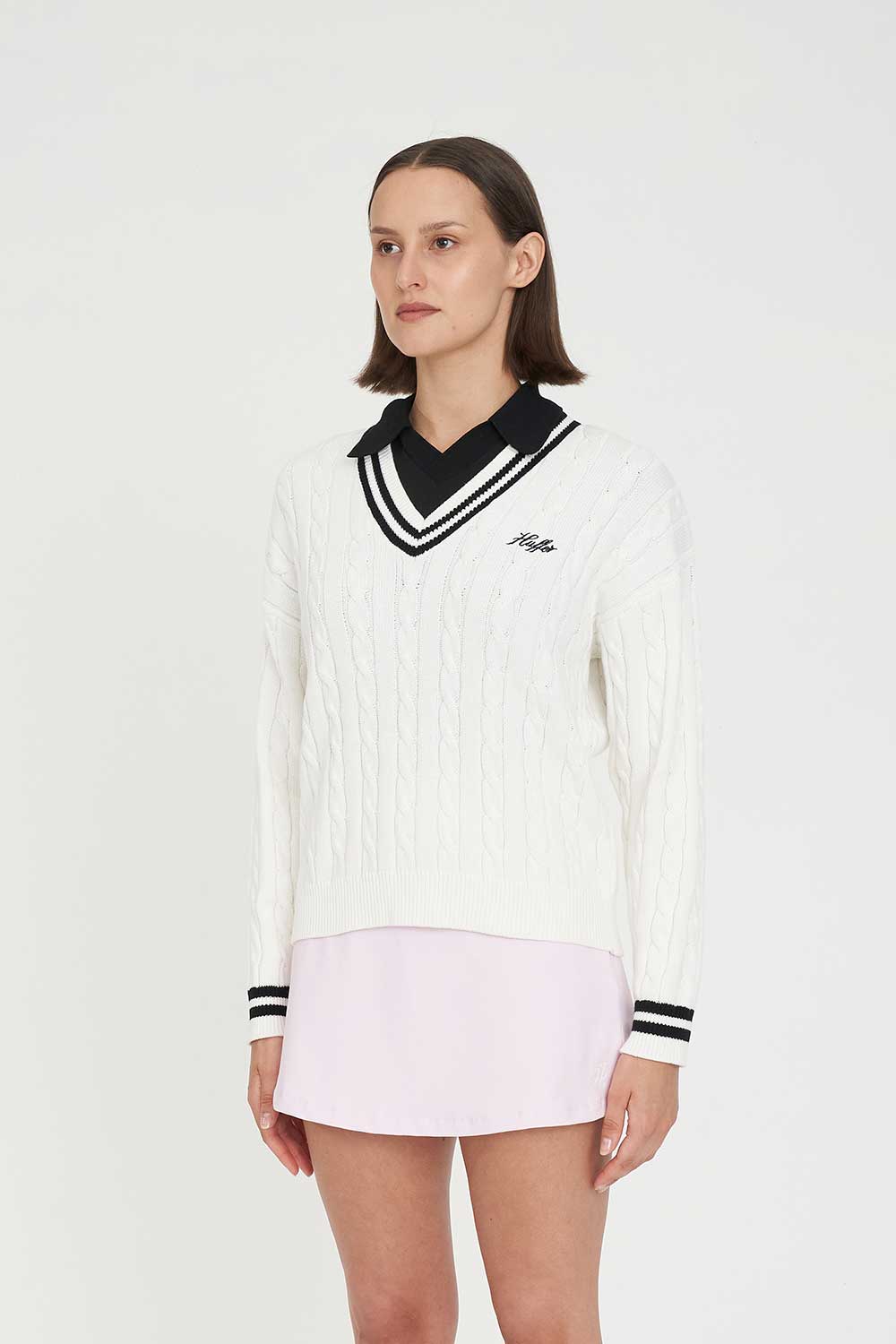 WOMENS V-NECK CABLE KNIT SWEATER CHALK/BLACK - Image 5